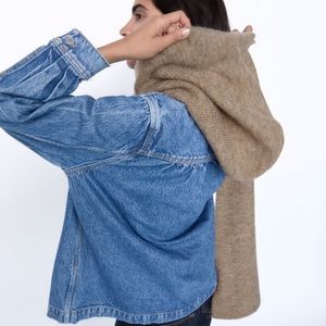 ZARA WOOL BLEND SCARF WITH HOOD